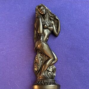 Elegant Black Figurine